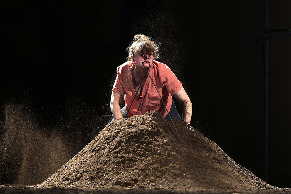 "La Trouée - road-trip rural" Un spectacle d'une rare intensité agencé avec brio et maestria par une comédienne investie