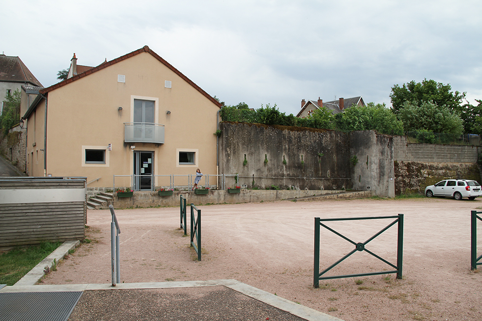 Entrée du Moulin des Roches © Cie Cipango.